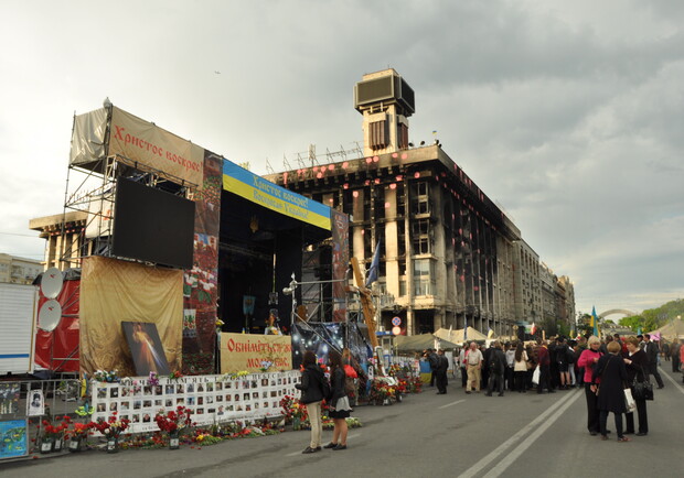 На Майдане все спокойно. Фото Vgorode