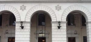 Активисты покинули еще одно здание на Майдане