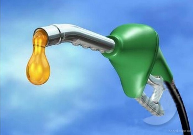 Валюта стабильна, бензин без изменений. Фото с сайта board.com.ua