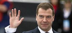 Дмитрий Медведев сегодня посетит Крым