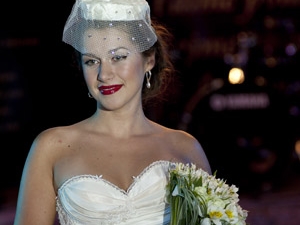 Участница конкурса «Невеста года в Украине-2010» Нина Фоменко.
Фото с сайта kp.ua