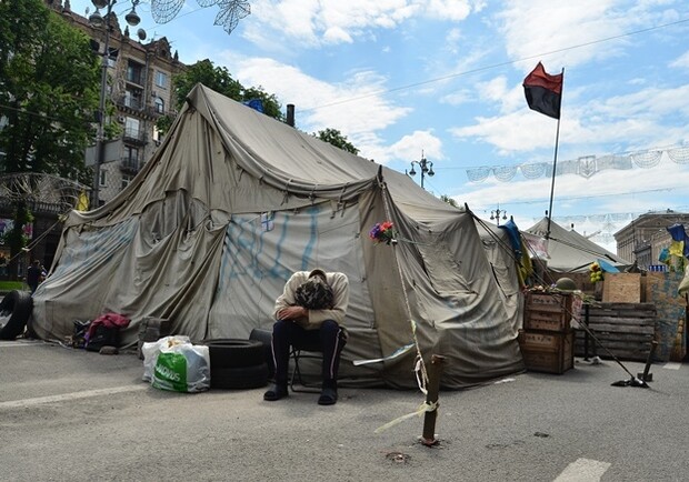 Палаток на Майдане станет еще на пять меньше. Фото: Оскар Янсонс, kp.ua