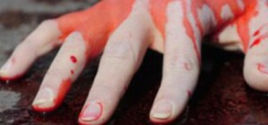 Слухи в городе: на блокпосту в Шахтерске террористы выстрелом в голову убили 19-летнюю девушку