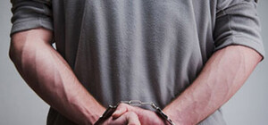 Украл, выпил, в тюрьму: за грабеж харьковчанин получит 4 года