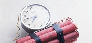 Горловке угрожают взрывом химического завода