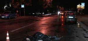 На Троещине мужчину сбило такси и переехала маршрутка