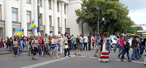 В Киеве снова перекрыли улицу Грушевского