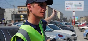 Как отличить настоящего парковщика от фейкового и где орудуют мошенники в Киеве