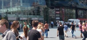 Ocean Plaza днем была закрыта: людей эвакуировали из здания