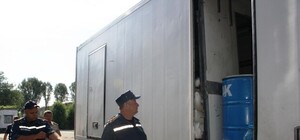 В зону АТО уехал грузовик 