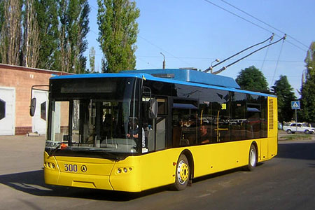 Из-за ярмарки изменят схему движения двух автобусов и троллейбуса. Фото с сайта glavnoe.ua