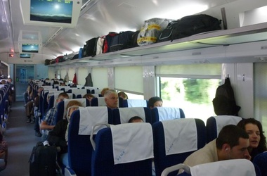 Новость - Транспорт и инфраструктура - "Укрзализныця" запускает поезда Hyundai до освобожденных городов на Донбассе