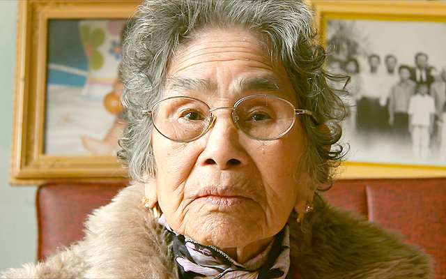 Кадр из фильма "Бабушка".