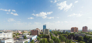 Что сейчас происходит в Донецке: слышны взрывы в периметре аэропорта