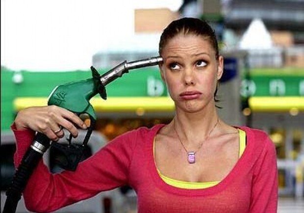 Цены на бензин выросли. Фото keptelenseg.hu