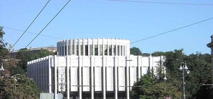 В Украинском доме с завтрашнего дня начнется ремонт