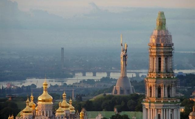 В Киеве до конца августа будет тепло. Фото с сайта cultkiev.com