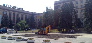 В Днепропетровске Ленина сравняли с землей