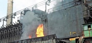 Крупнейший завод Макеевки остановился из-за боевых действий