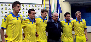 Приходи за автографами: футбольная сборная Украины встретится со всеми желающими