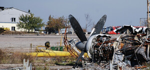 Есть вопрос: зачем воевать за донецкий аэропорт, если от него уже ничего не осталось?