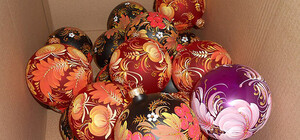 Заряжаемся новогодним духом: киевлян зовут на фабрику елочных игрушек