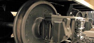 Под Одессой грузовой поезд насмерть сбил мужчину