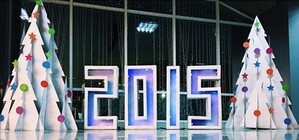 Огоньки и елки: как украсили Одессу к Новому году (Фото)