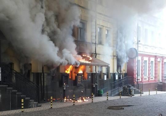 Новость - События - Пожар на Воздвиженке: горел известный ресторан