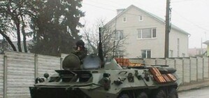 Президент передав військовим воєнну техніку