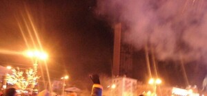 Как Донецк Новый год встречал: хоровод на Ленина, песни о мире и праздничный салют [Видео]