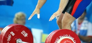 Харьковчанки взяли три медали на Кубке Украины по тяжелой атлетике