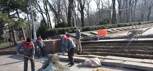 В Одессе начался ремонт Аллеи Славы (ФОТО)