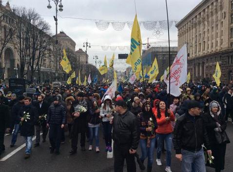 Новость - События - Платят по 100 гривен: опубликовано видео с разоблачением фейковых митингов в Киеве