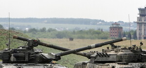 В Макеевке обнаружены танки [Видеофакт]