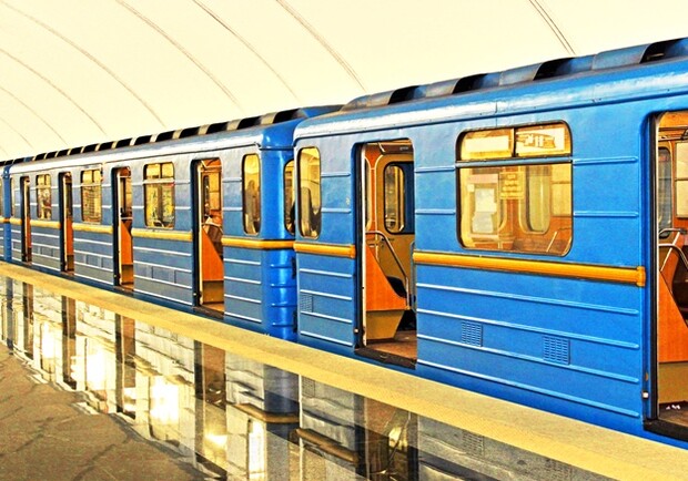 Новость - События - В Киеве не работала центральная станция метро