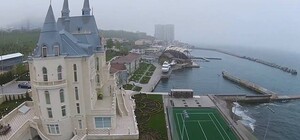 Одесский замок Кивалова: как выглядит особняк с воздуха (ВИДЕО)