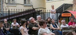 От площади к памятнику: молодые поэты будут 