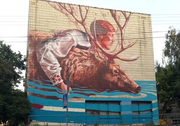 Новость - События - На Подоле появилось новое большое граффити