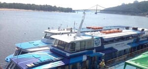Запишись: киевлянам устраивают бесплатные прогулки по Днепру