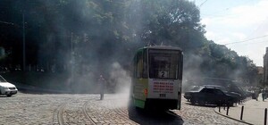 В центрі Львова задимів трамвай