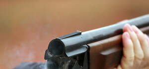 Одессит выстрелил в свою жену и забаррикадировался в квартире