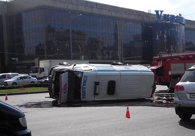 Новость - События - Подробности ДТП со скорой: в машине везли новорожденного в реанимацию
