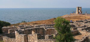 Заповедником 