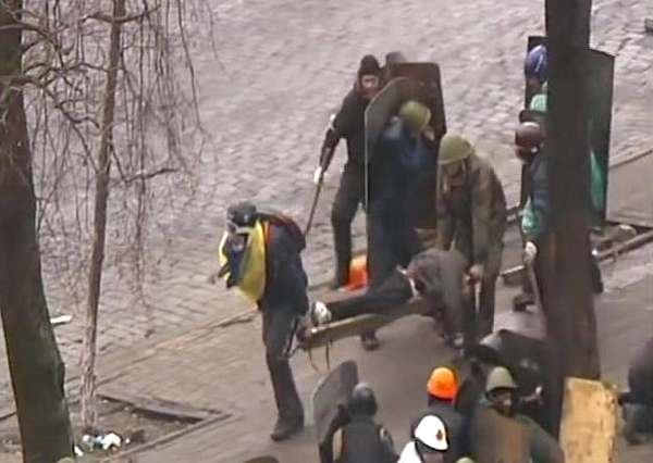 Новость - События - Переселенец с Донбасса осквернил могилу парня, погибшего на Майдане