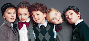 Родителям на заметку: Во сколько обойдется одеть школьника осенью 2015 года?