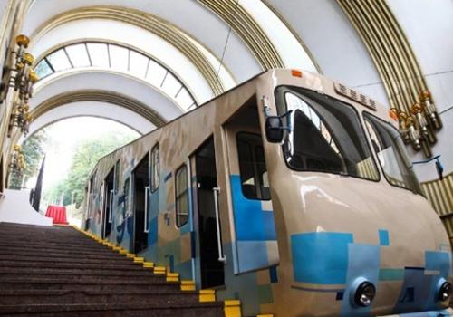Новость - Транспорт и инфраструктура - Киевский фуникулер побил рекорд по перевозке пассажиров