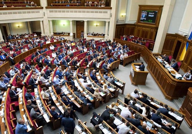 Новость - События - Приняты за основу законы, приближающие Украину к безвизовому режиму с ЕС