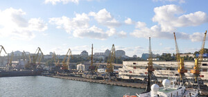 Круизный бум: в Одесский порт зашли сразу два лайнера