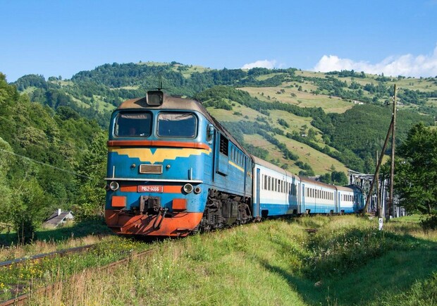Новость - Транспорт и инфраструктура - "Укрзалізниця" назначила дополнительный поезд на Запад